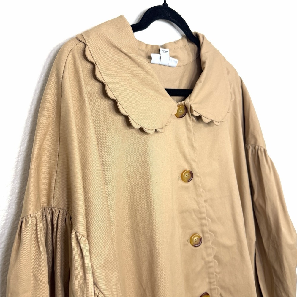 NWT Kika‎ Vargas x Target Beige Scalloped Collar Midi Lightweight Jacket Size 4X - Picture 3 of 14